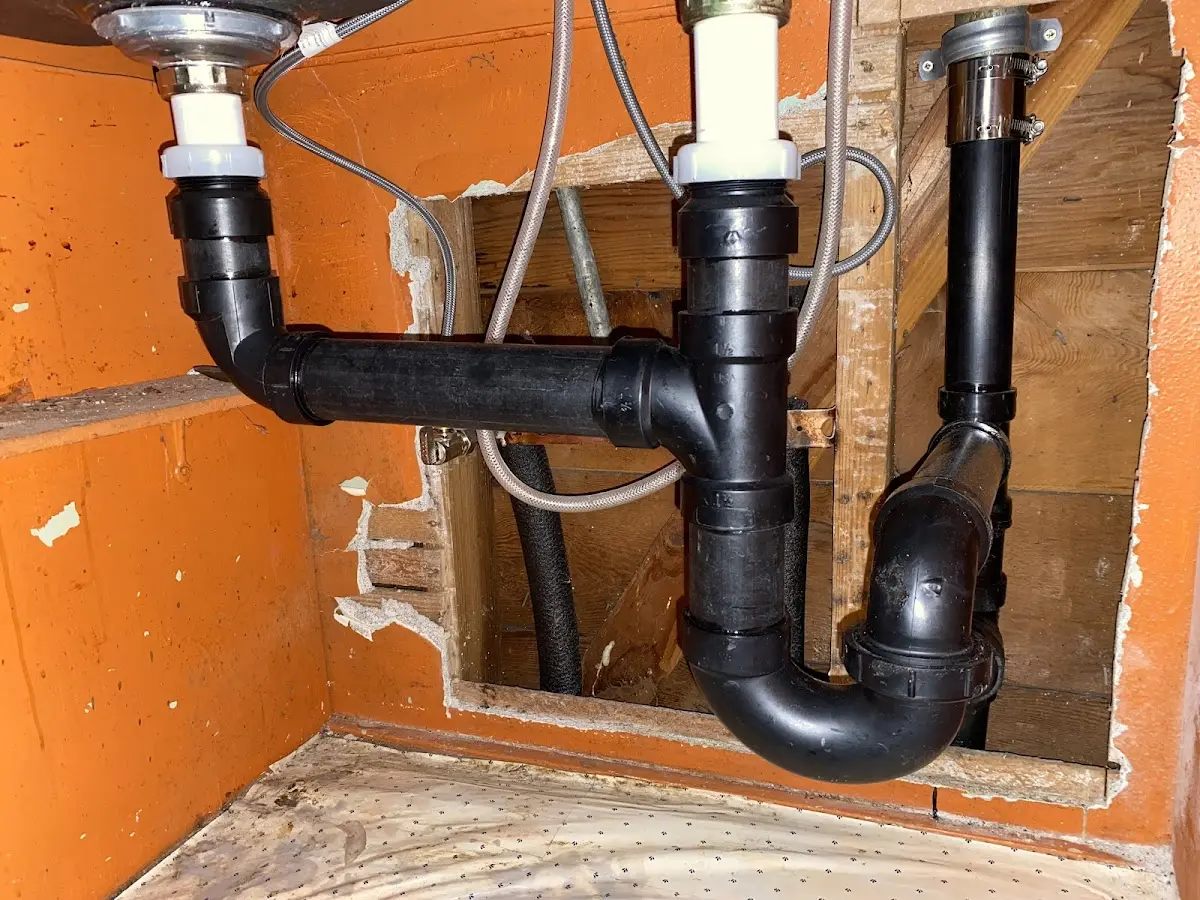 Professional Pipe Bursting equipment and tools on the job in Golden Hills